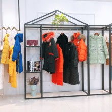 廣州白云區(qū)石井瑪菲服飾商行 一站式服裝服飾批發(fā)供應(yīng)商